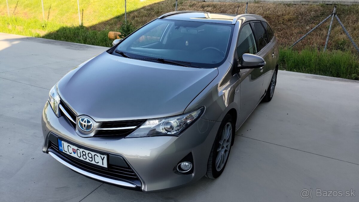 Toyota Auris Hybrid LPG Touring Sports Active Comfort
