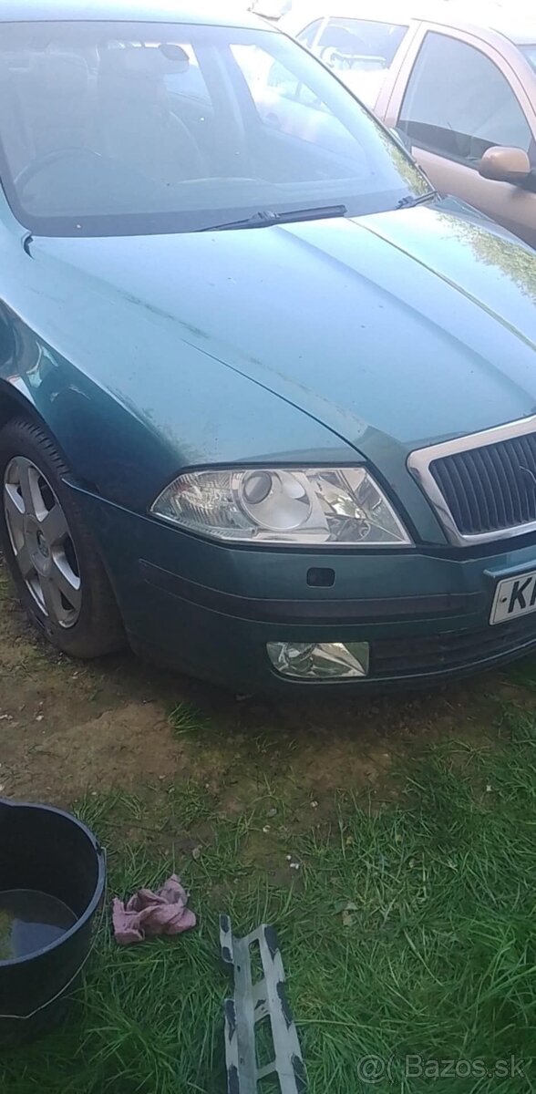 ROZPREDAM SKODA OCTAVIA 2 (9598)