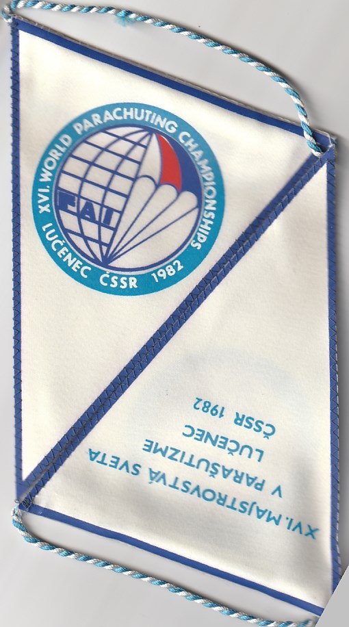 2ks vlajky Lučenec MS parašutizmus