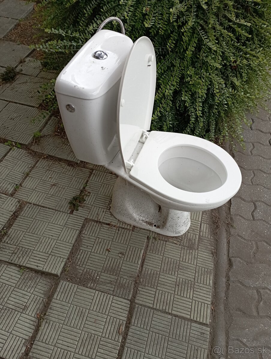 WC Koło