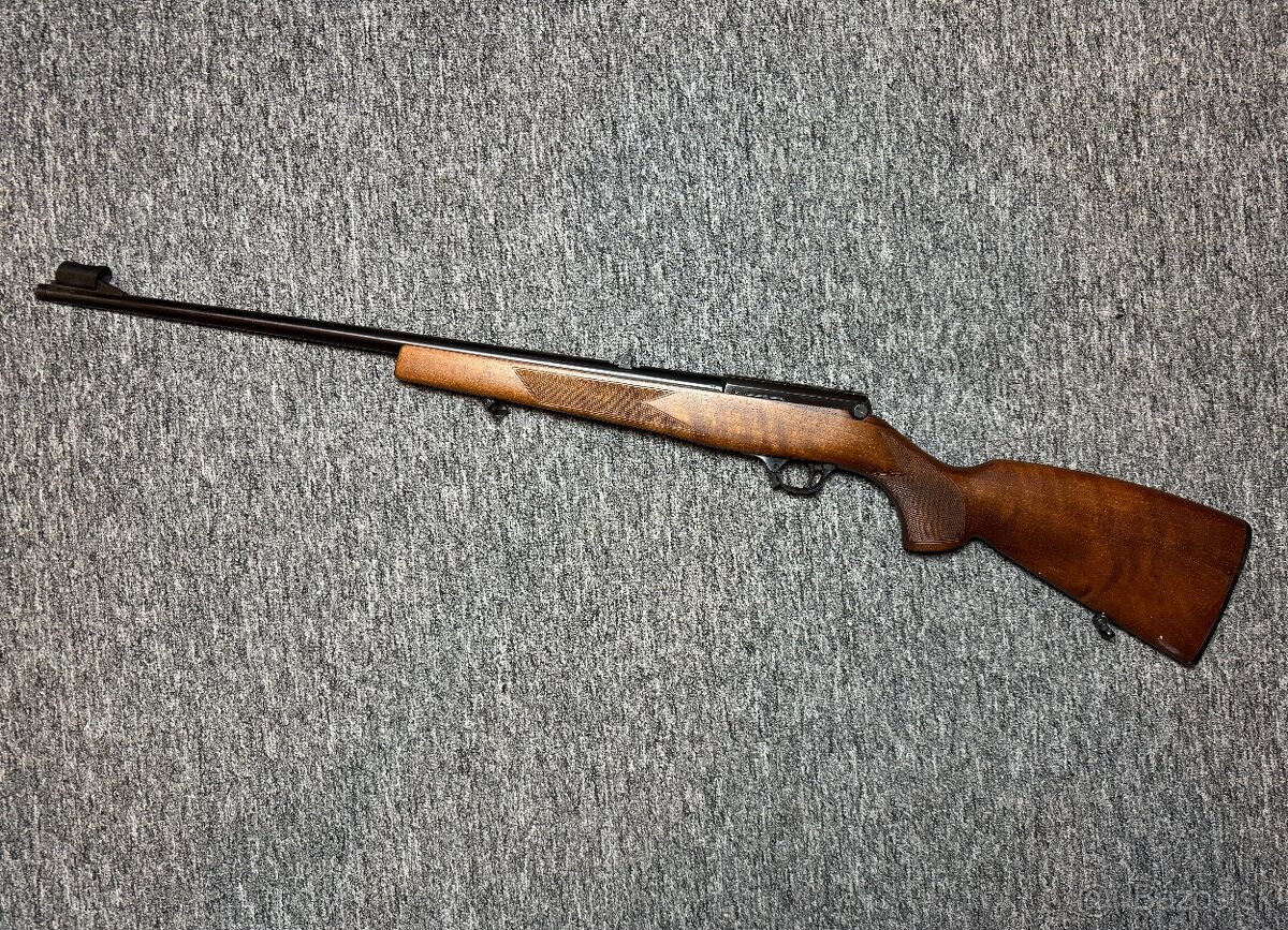 Predám samonabíjaciu malokalibrovku CZ .22LR
