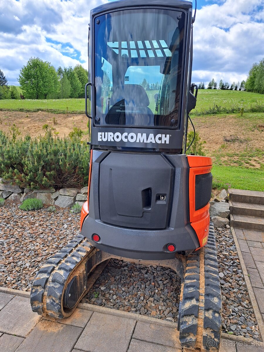 Mini bager eurokomach ,kubota