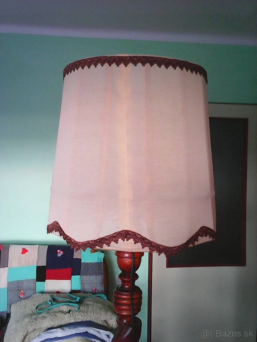 lampa naladova