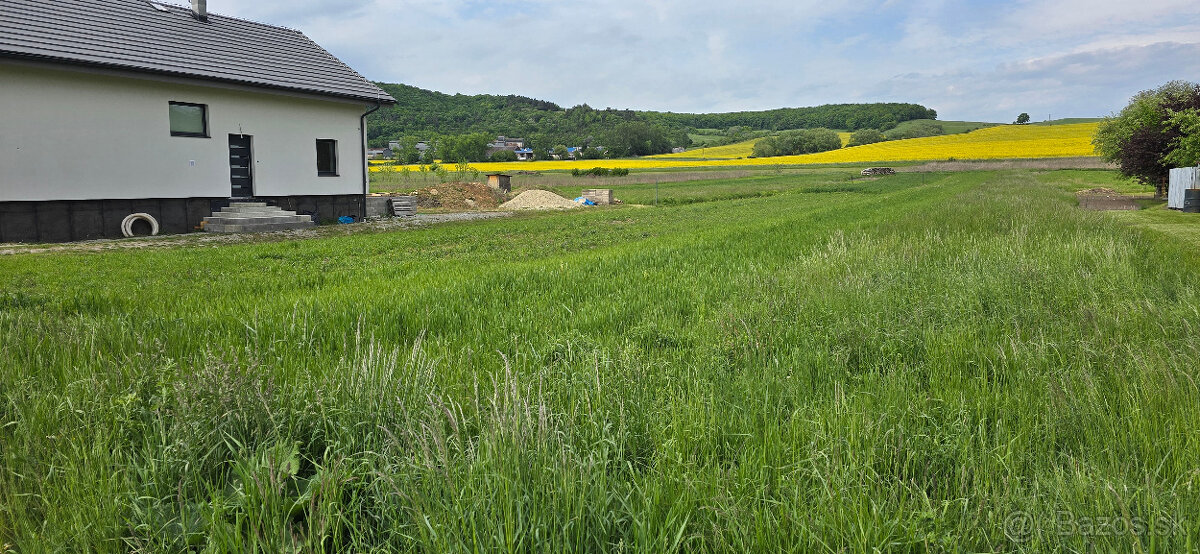 Predaj pozemku na výstavbu RD Družstevná pri Hornáde