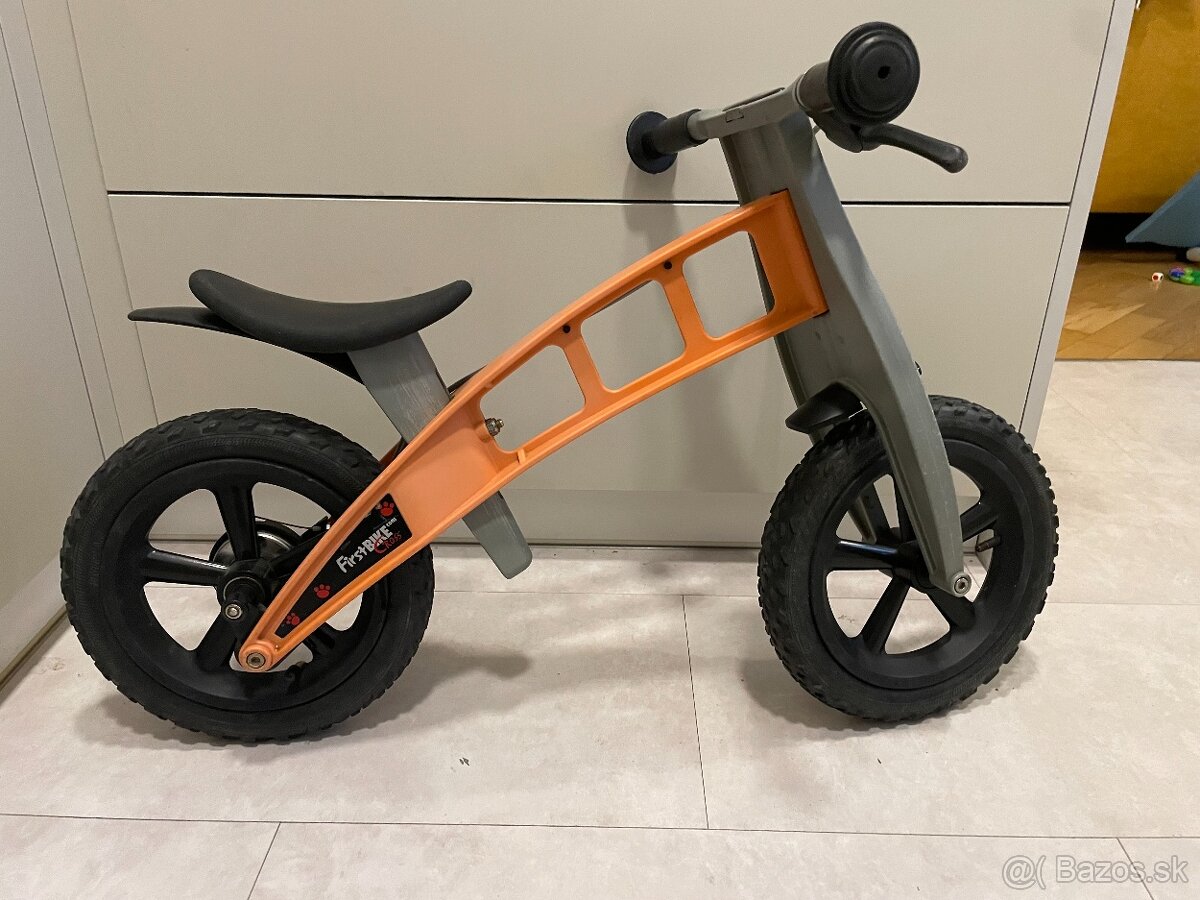 odrážadlo FirstBIKE Cross – pripravené na junior off-road