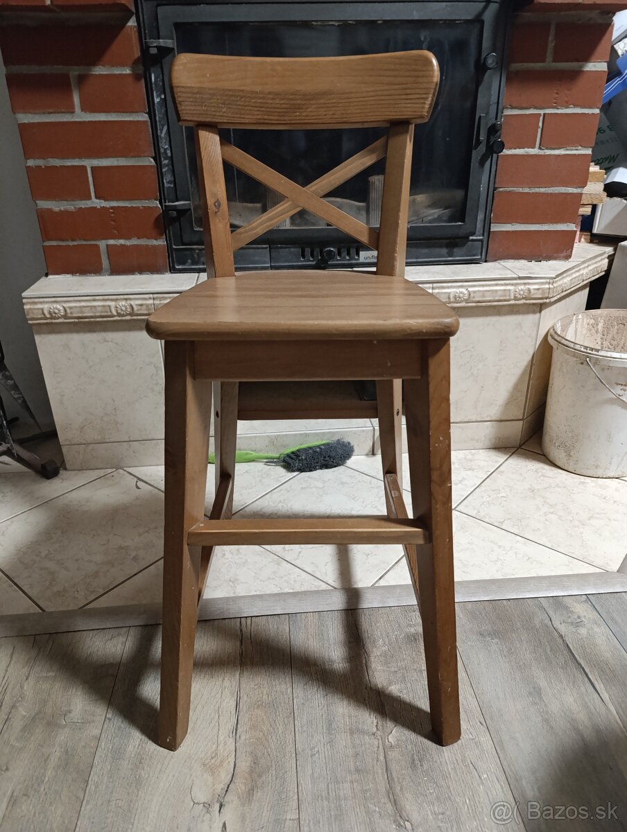 Stolička IKEA