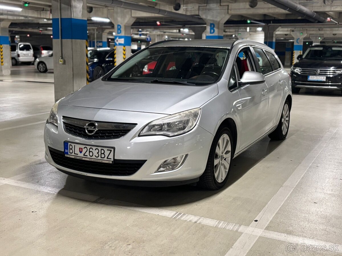Opel astra J Sport tourer