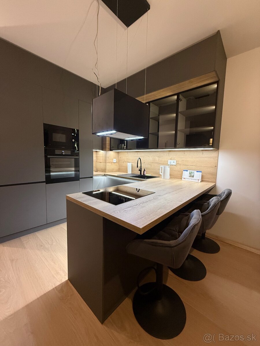 Moderný byt so záhradou Malacky