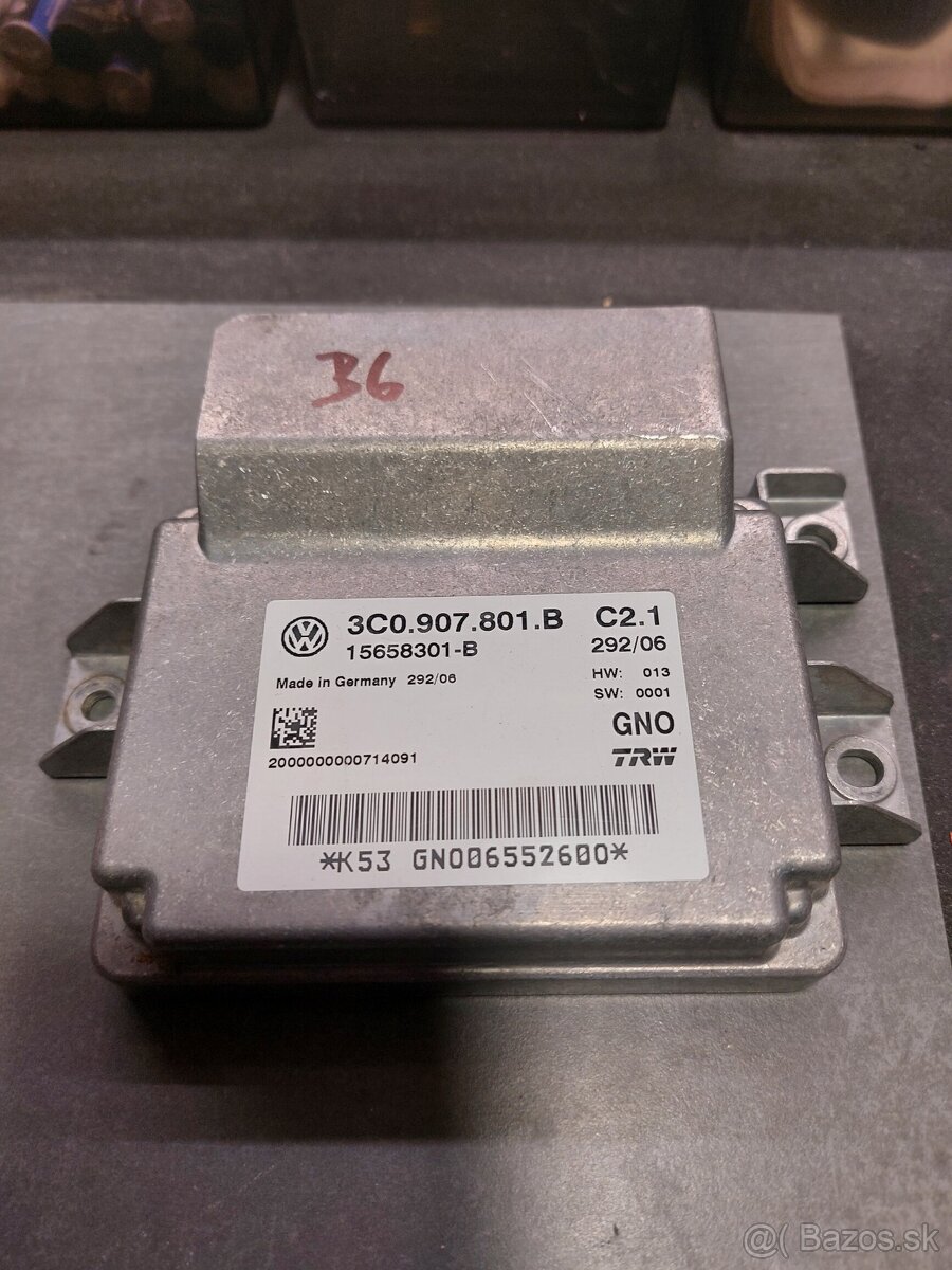 PASSAT B6 riadiaca jednotka parkovacej brzdy