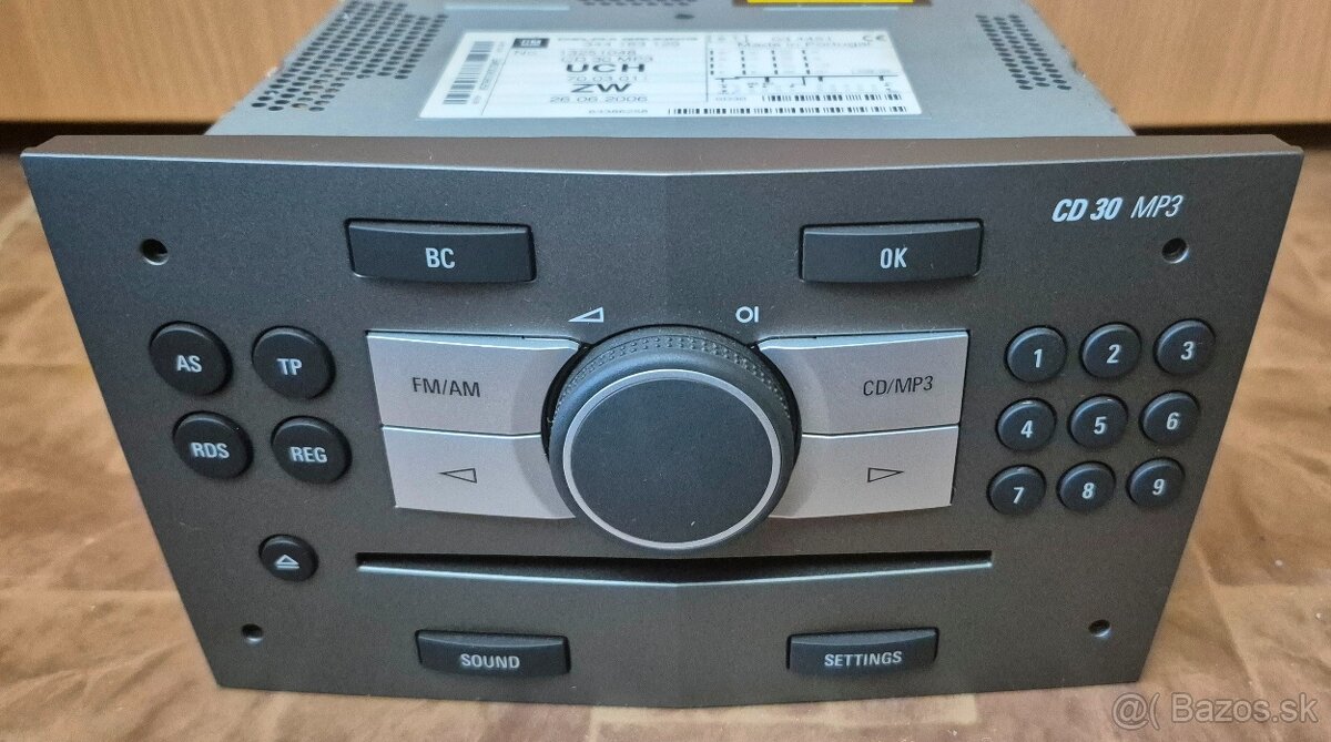 CD30mp3 Opel Astra H Zafira B Corsa D