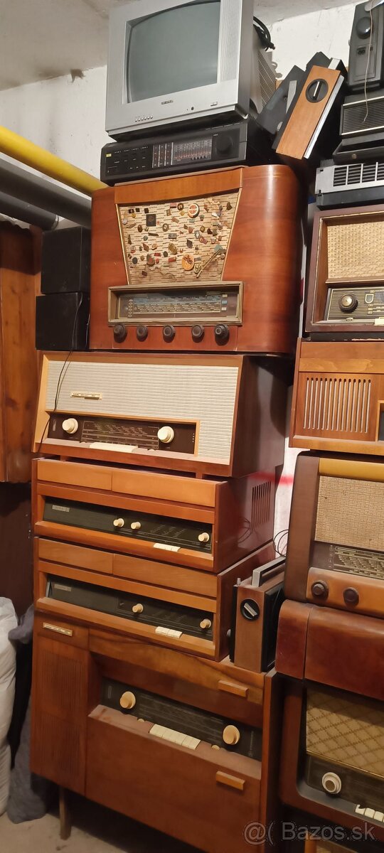 Staré rádio,gramofón, prehrávač