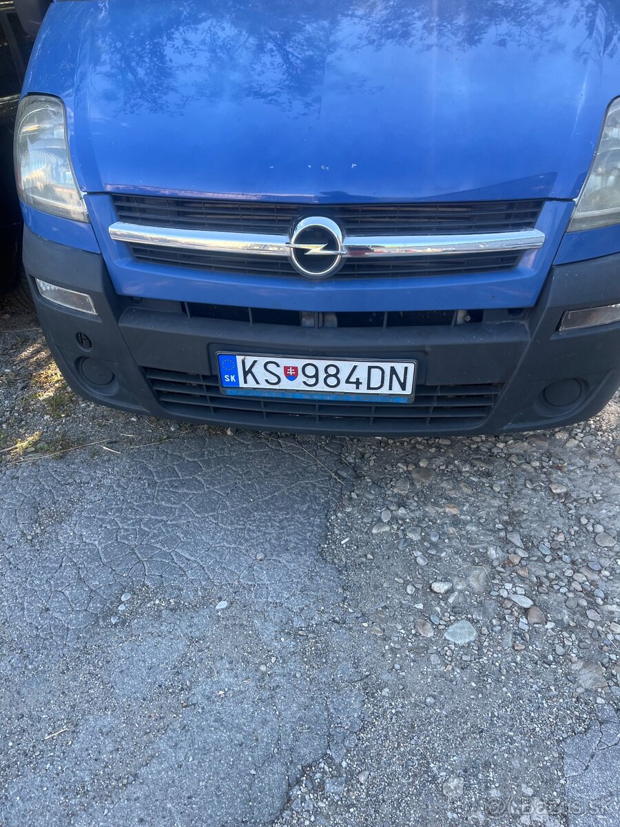 opel movano
