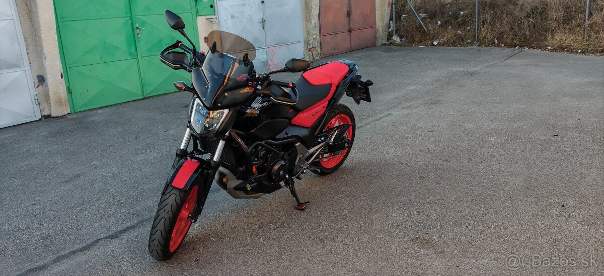 Predám Honda NC750S, LED facelift, SR