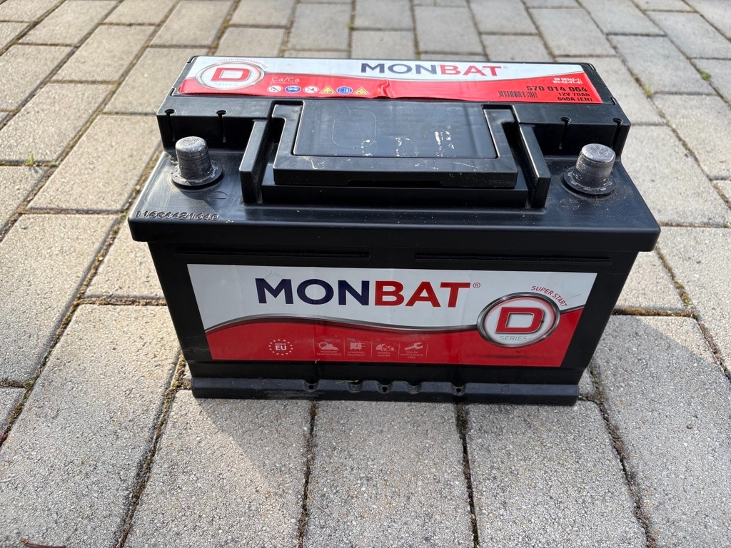 Autobateria 70Ah 12V