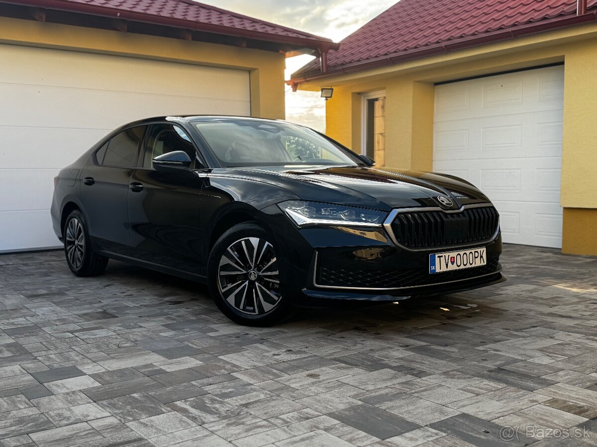 Škoda Superb 4 Sedan Selection 2.0 TDI DSG 24km Alcantara