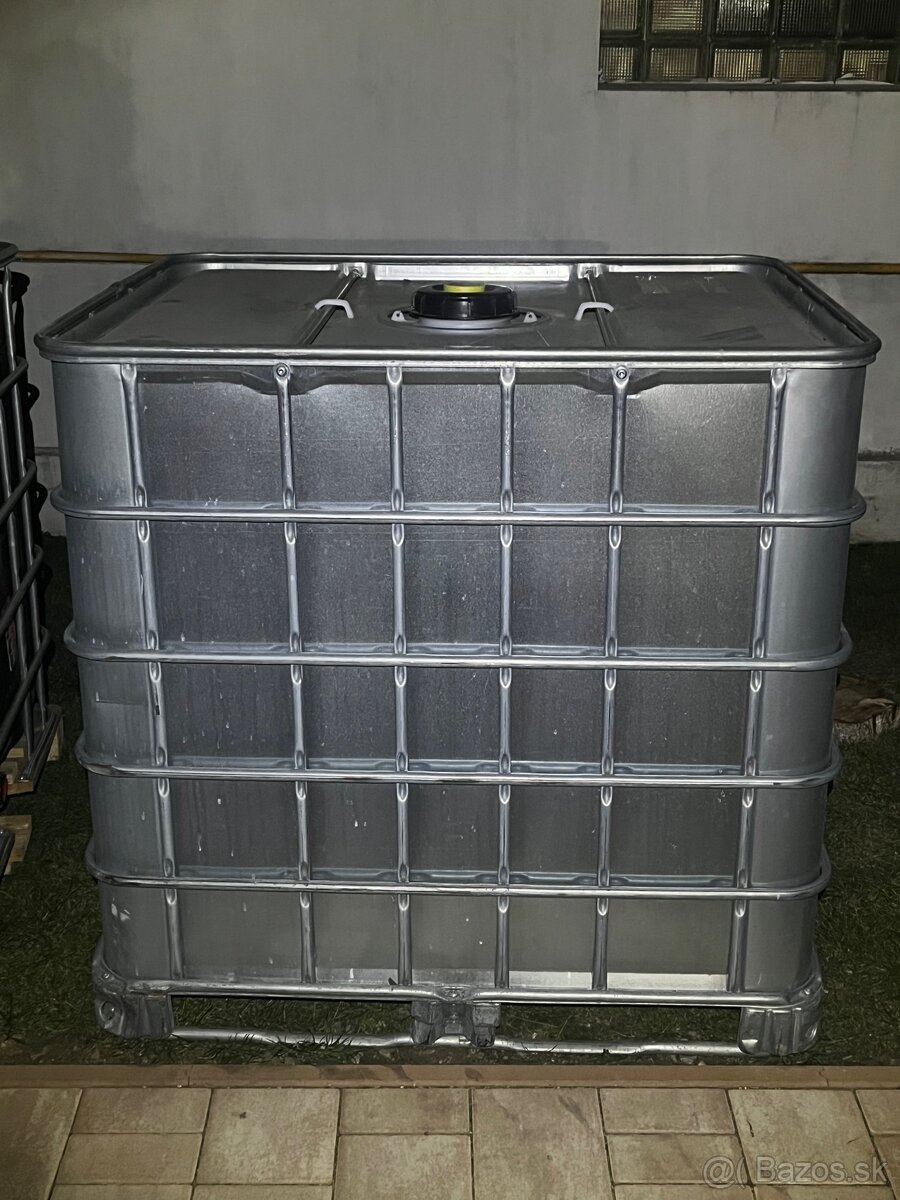 Plechové ibc 1000L