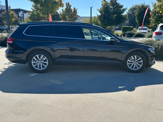 Passat Variant 2.0 TDI BMT Business Comfortline DSG (B8)