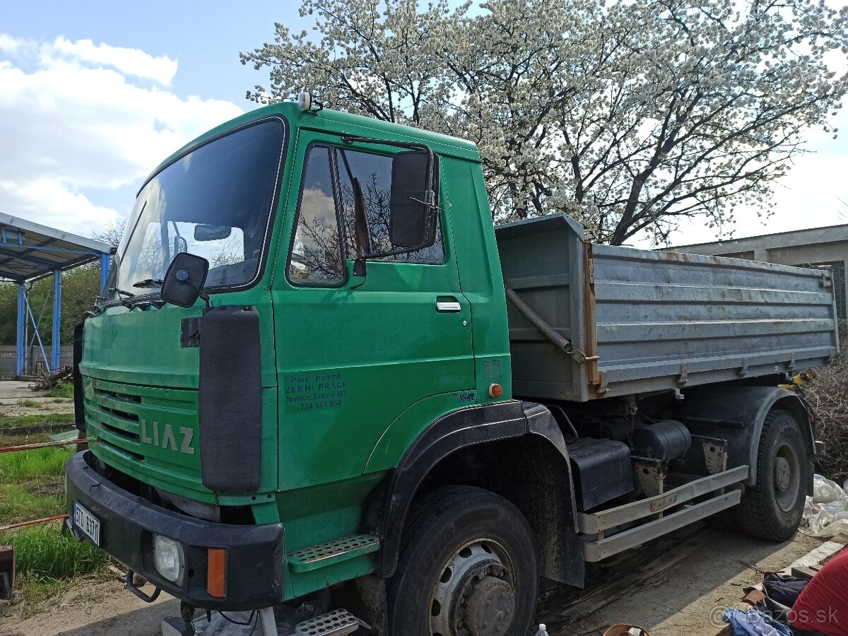 LIAZ 4x4 sklápěč