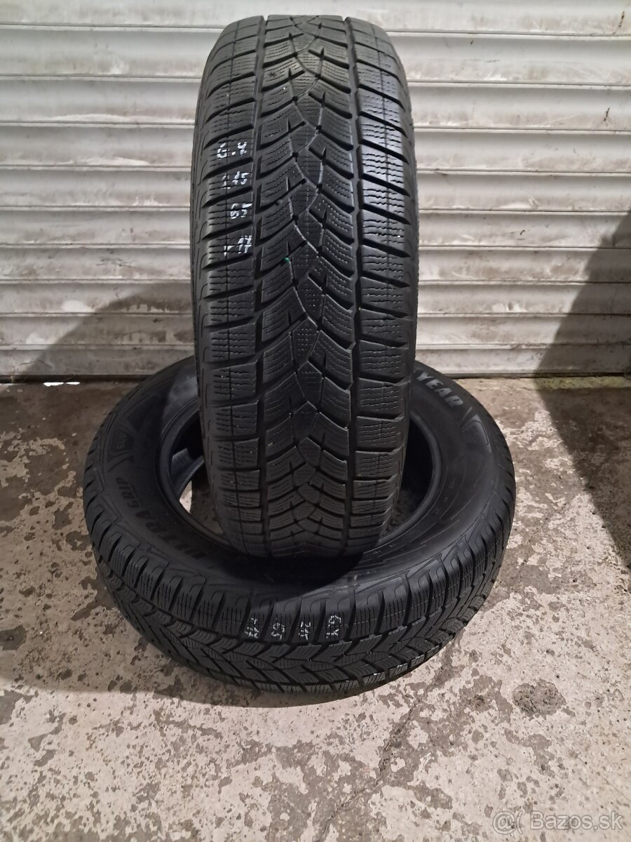 Goodyear zimné 215/65/R17