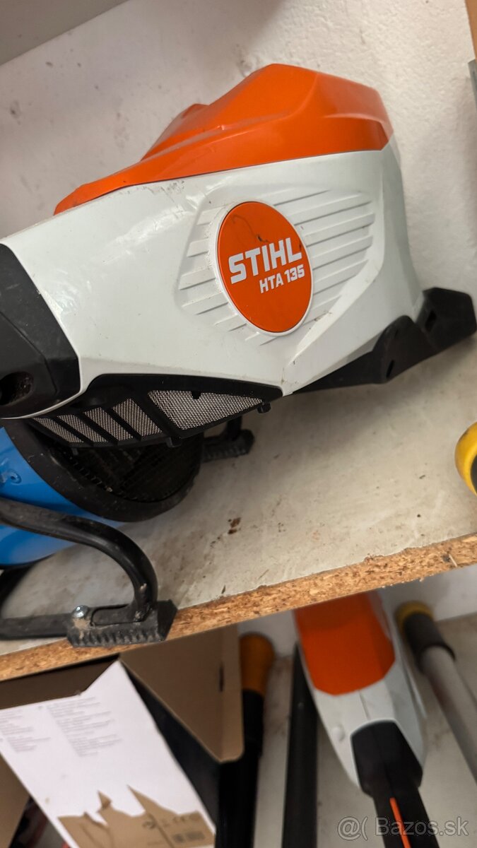 Vyvetvovacia píla, akumulatorová STIHL HTA135 Košice
