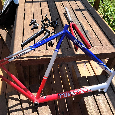 Predám náhradné diely na cestný bicykel