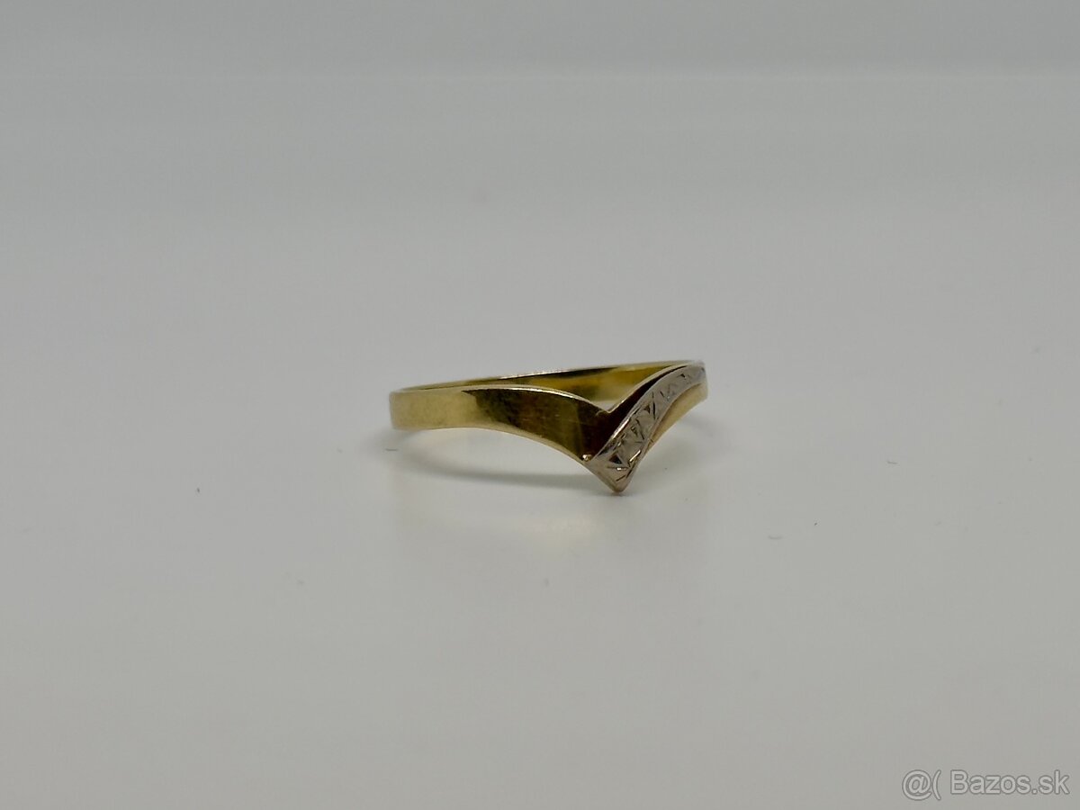 🟡 23. Zlatý prsteň – 14k/585 – 2.1g – 150 €
