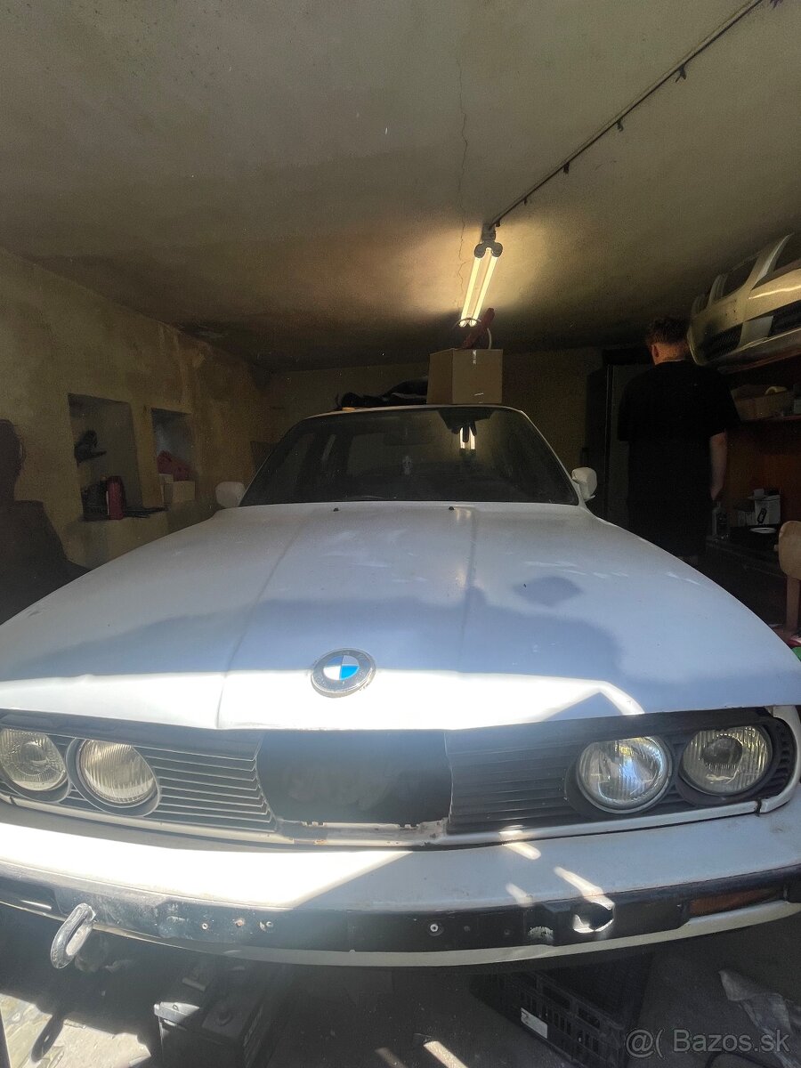 Bmw e30