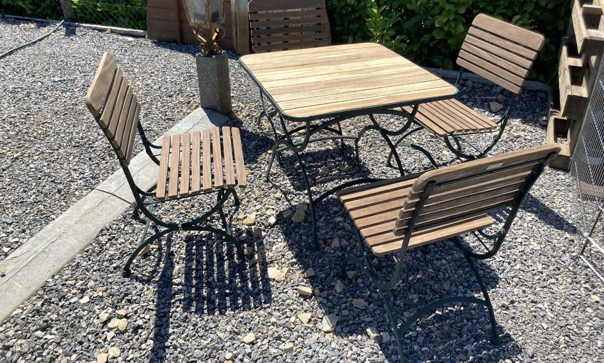 AKCIA TEAK - Sklapaci set s praskovanou kovovou konstrukciou