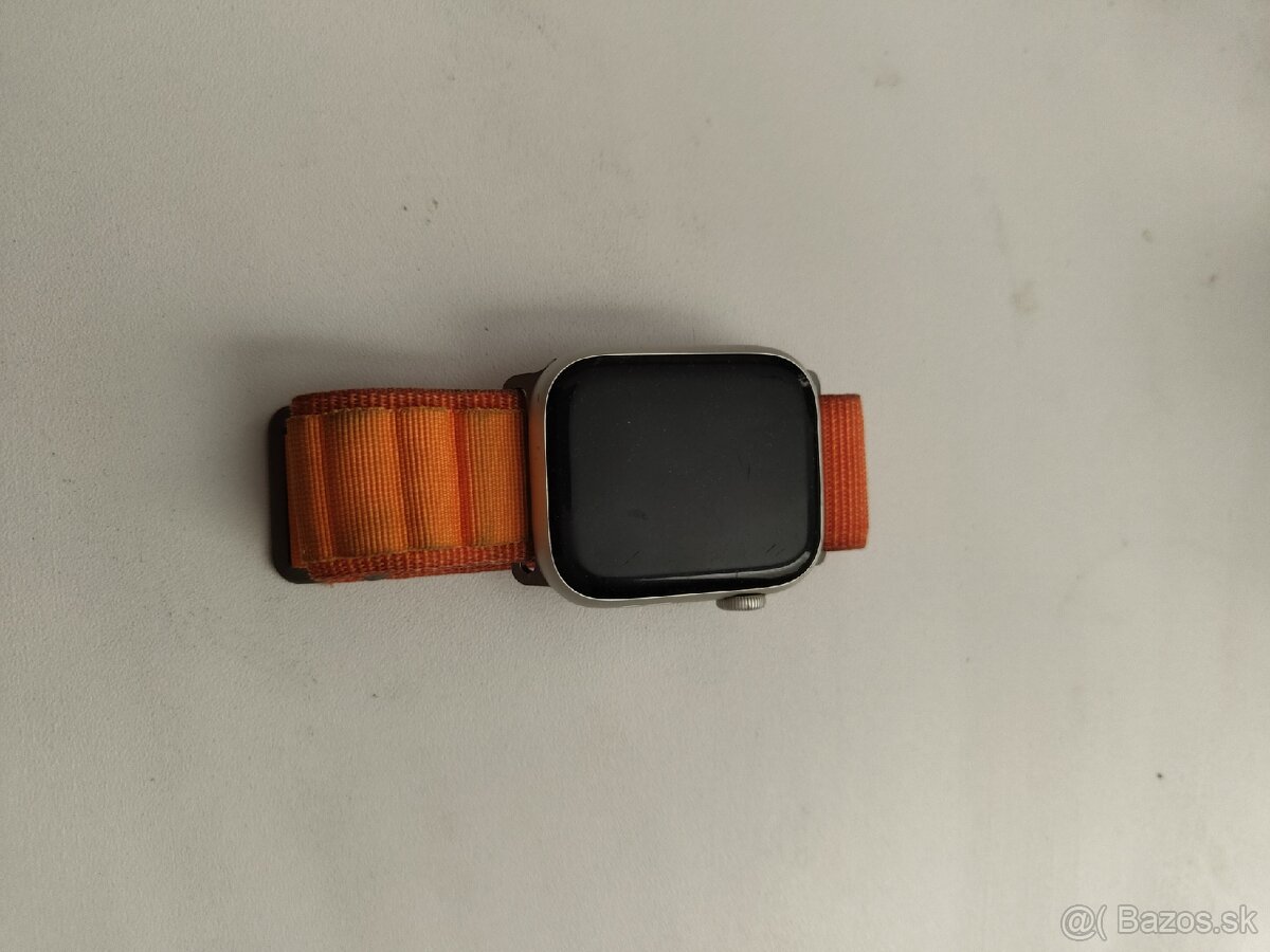 Apple watch 8