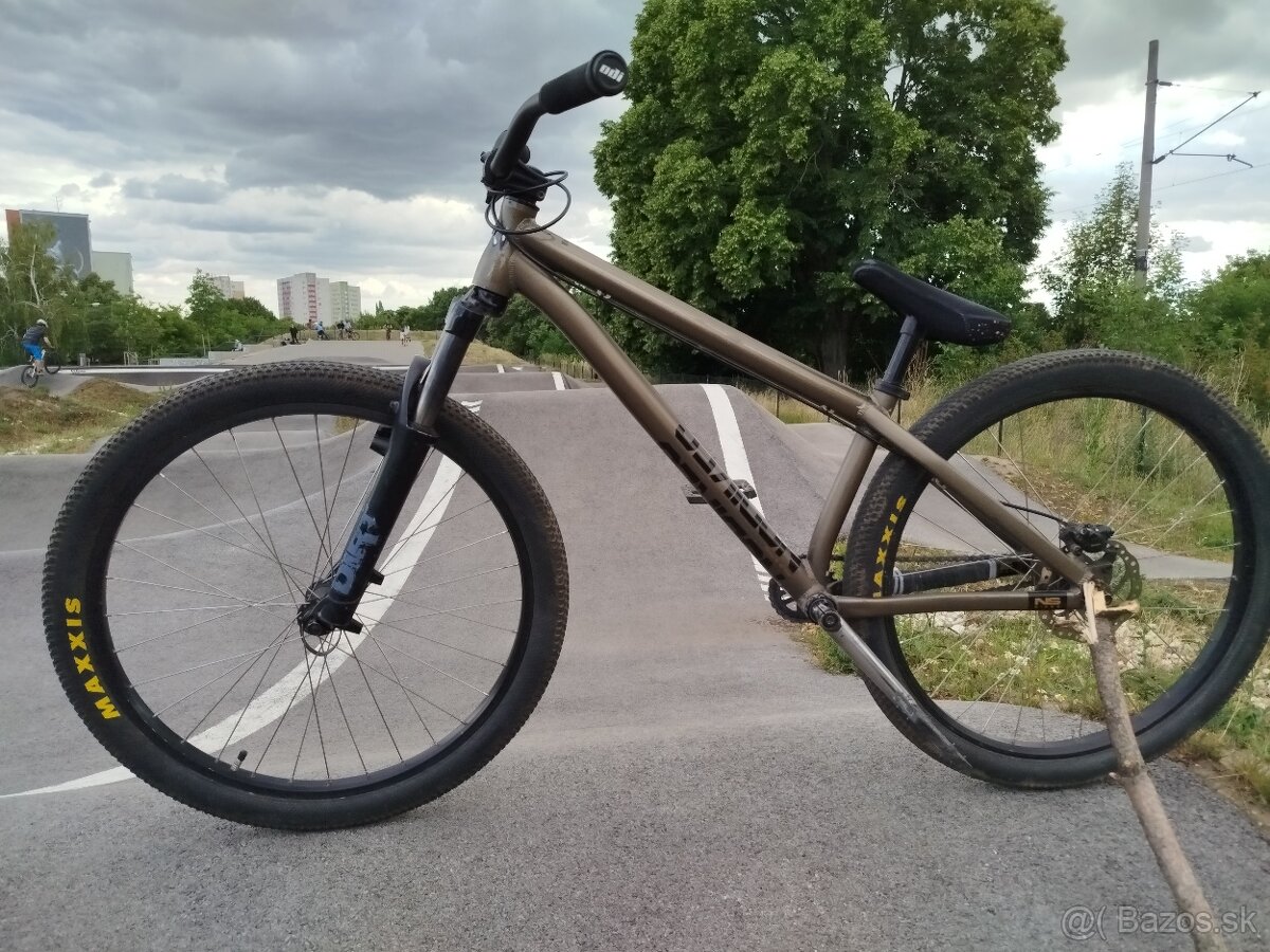 NS BIKES Dirt Movement 3