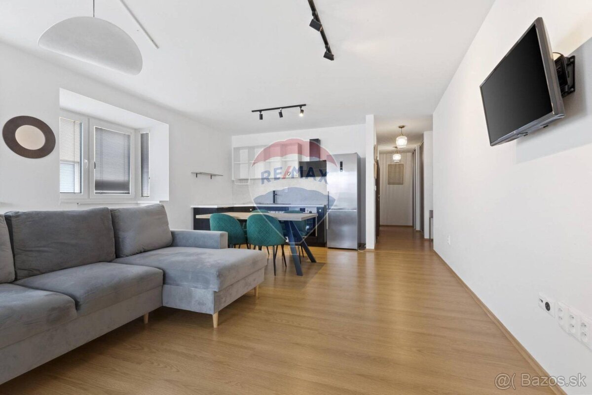 PRENÁJOM : 3 izb byt 64 m2, čiastočne zariadený, novostavba,