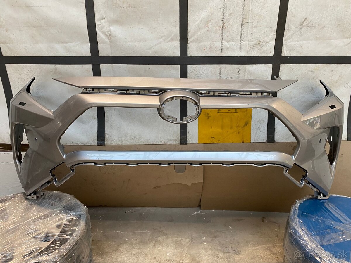 Přední nárazník Toyota Rav4 v5 f.l.2020r.v.