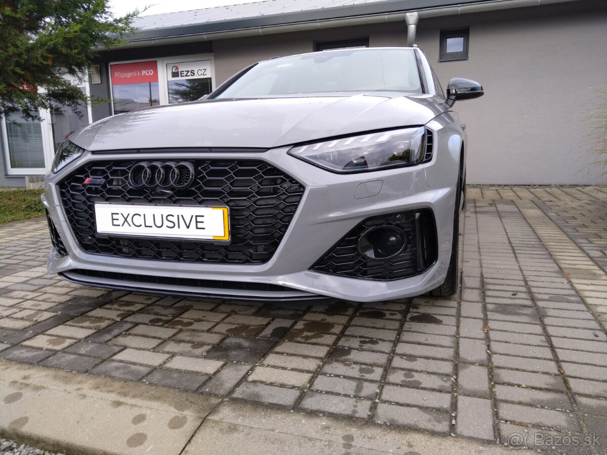 Audi RS4 r.2022 záruka Audi do 1/2027