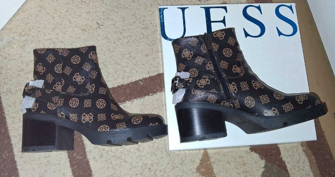 Guess členkové čižmy