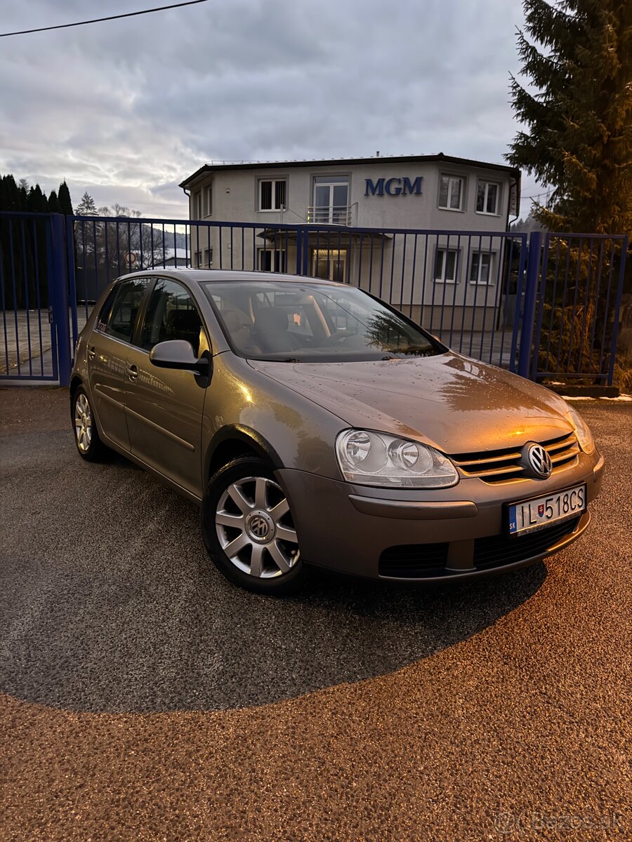 GOLF 5 1.4FSI 2004 TOP STAV