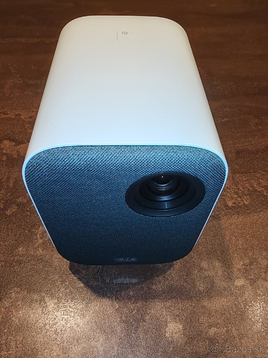 Xiaomi Mi Smart Projector 2