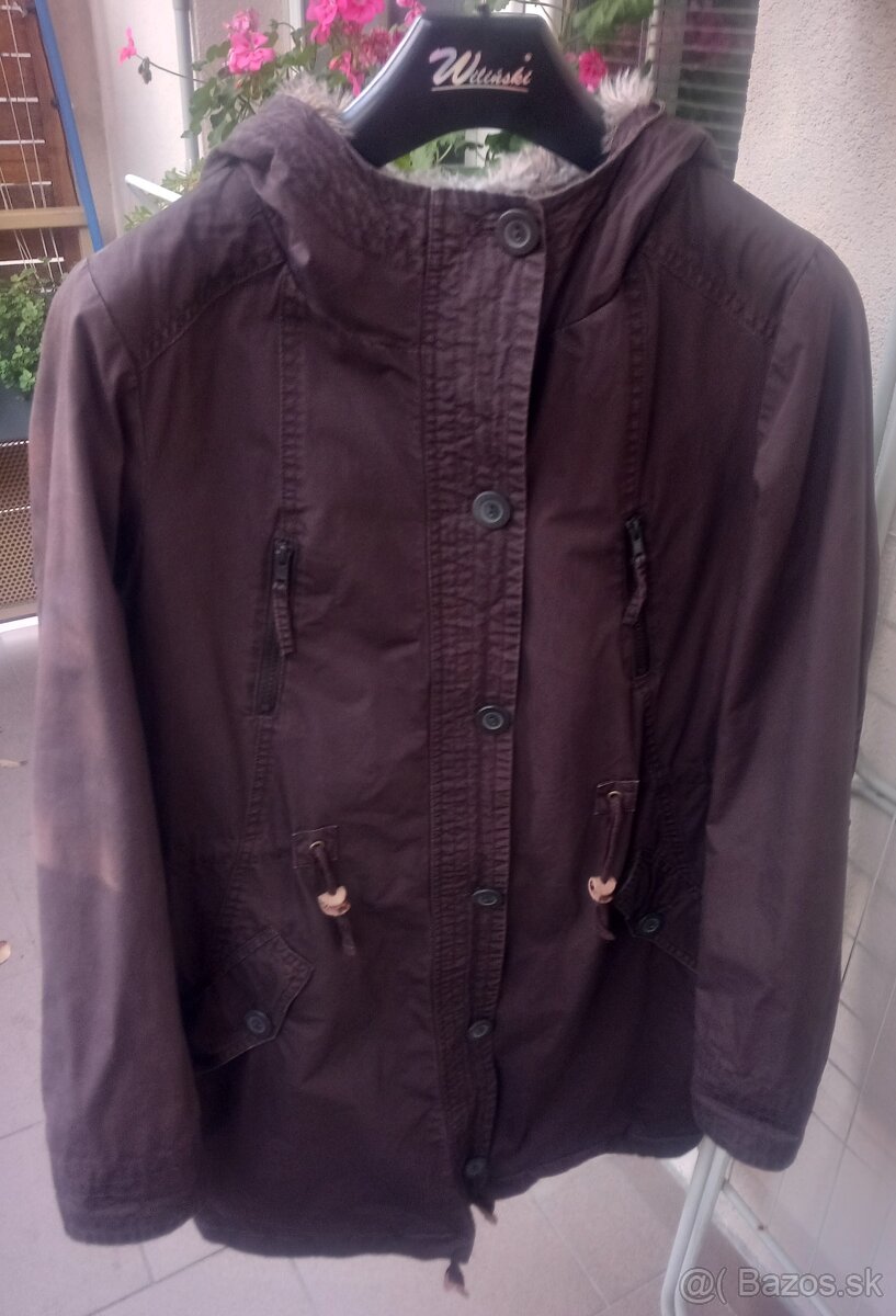 Predam hnedu bundu,vel.46