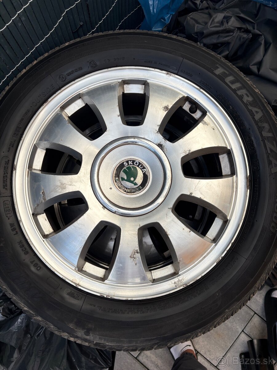 Škoda elektróny 16