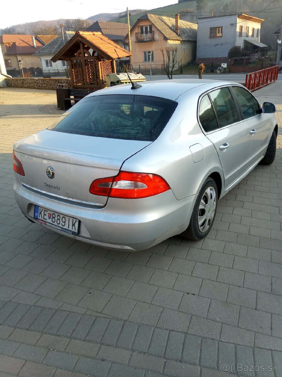 Škoda Superb