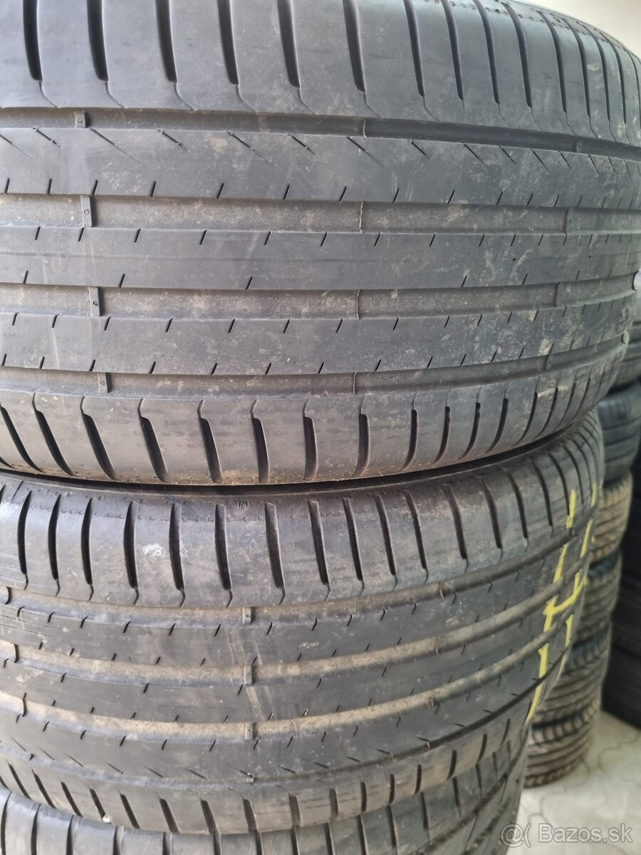 255/40R18 Pirelli dot 24