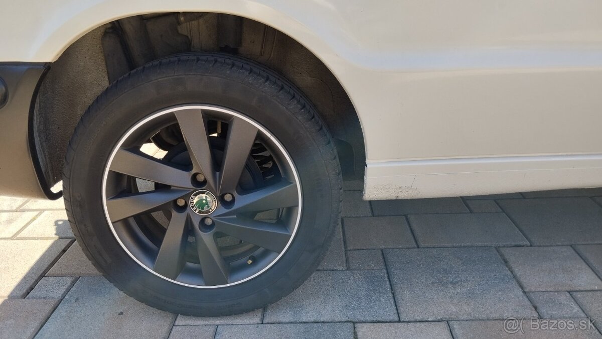 SADA ALU DISKOV 4X100 PNEU.185/55R15 LETNE SKODA SEAT VW