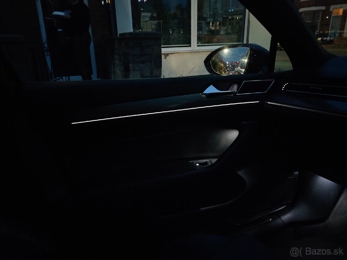 Passat B8 r tapacire dverí Ambient osvetlenie