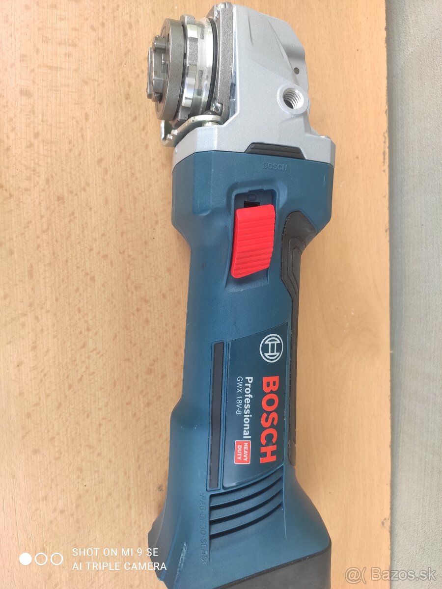 Bosch brúska 18V