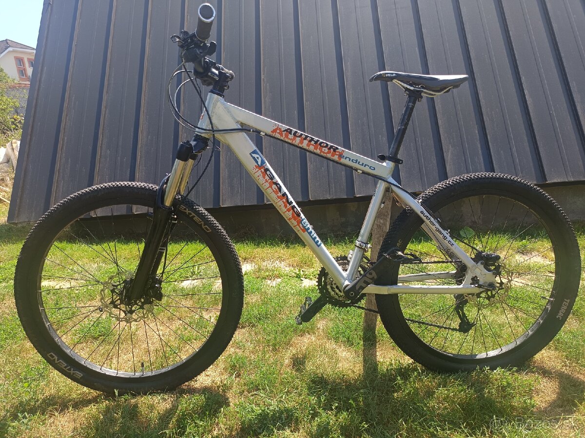 Predám bicykel author