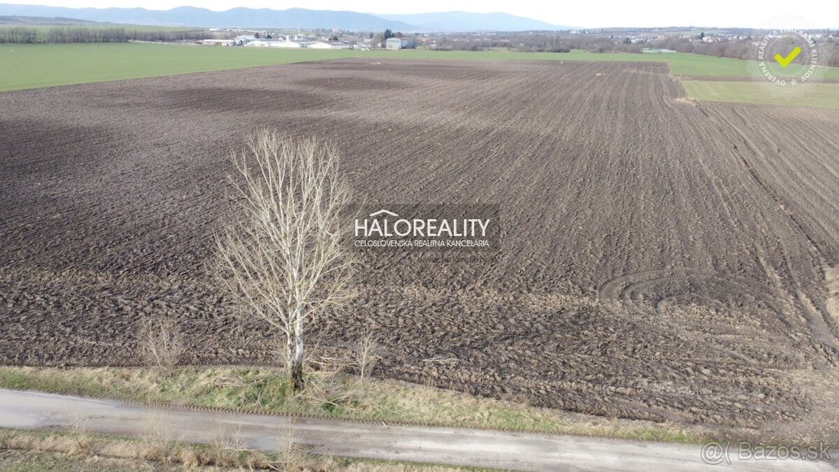 HALO reality - Predaj, pozemok 147513 m2 Zvončín - EXKLUZÍ