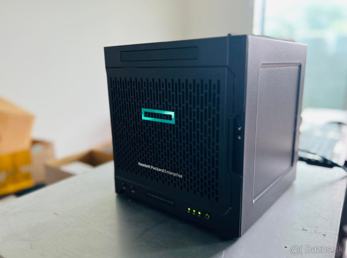 HP ProLiant MicroServer Gen10