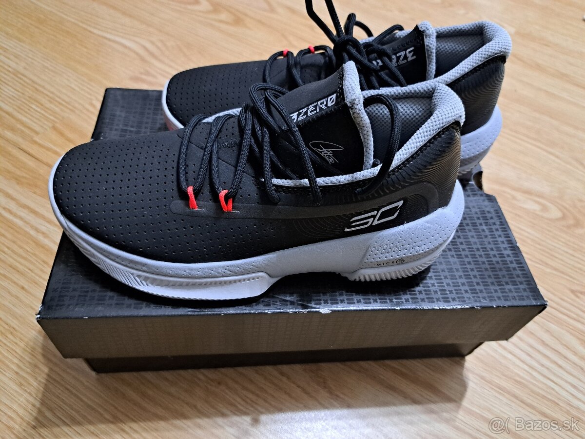 Tenisky under armour