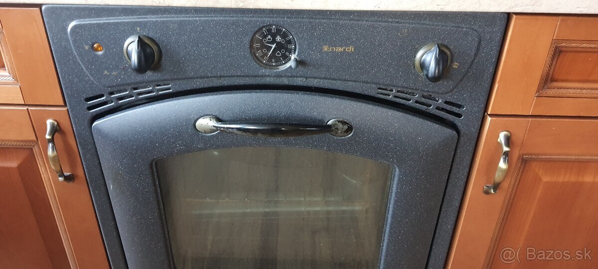 Vstavaná rúra Nardi