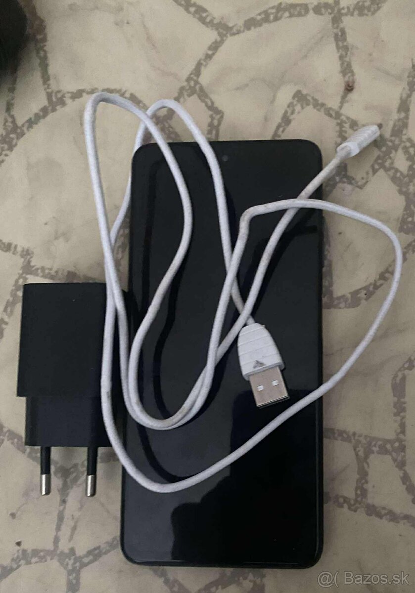 Predám smartfon xiaomi poco x3 pro 8gb/256gb