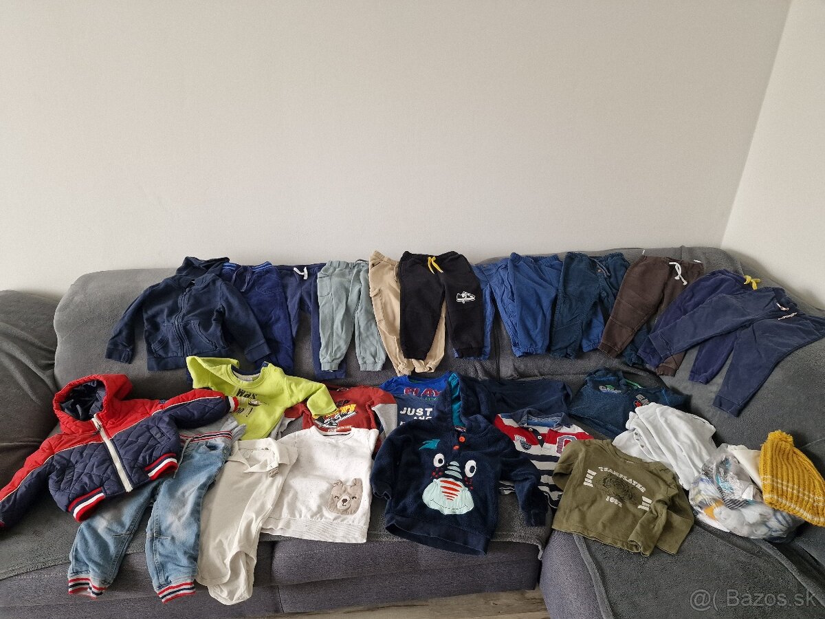 Chlapčenské oblečenie, topánky, plienky